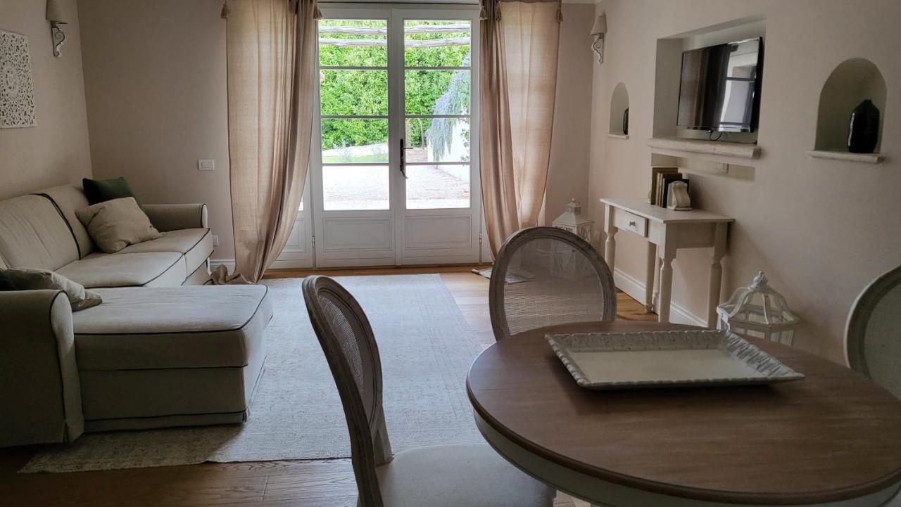 Suite Indipendente In Villa Formello Luaran gambar